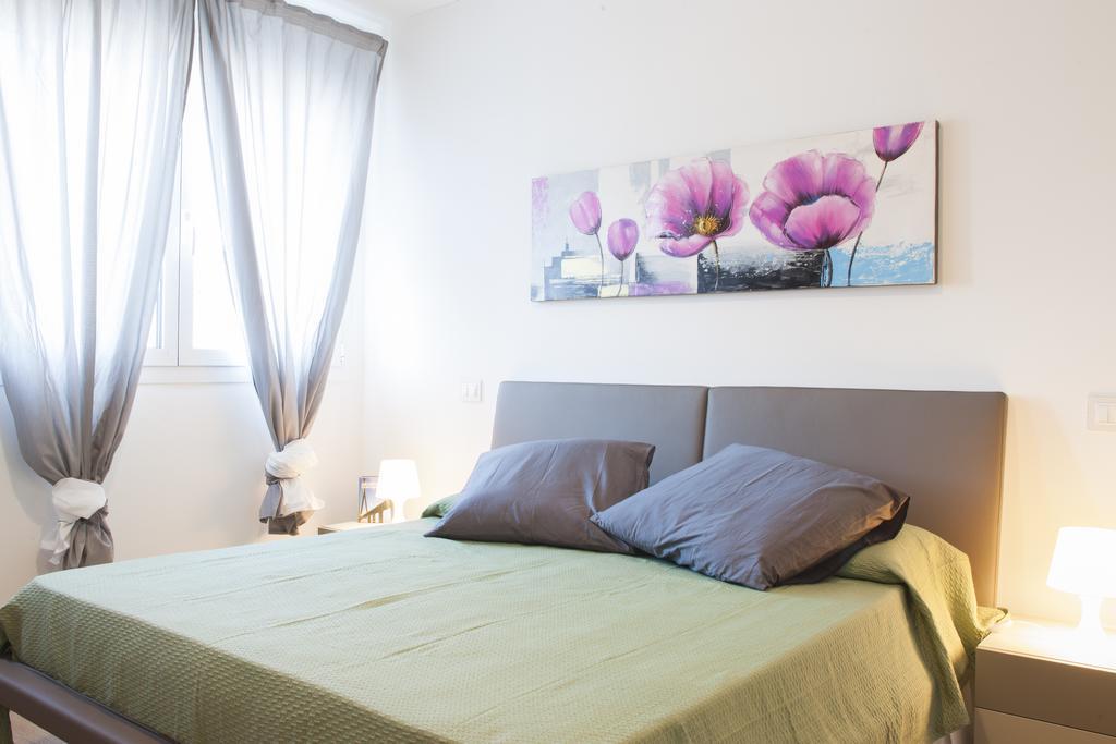Santa Sofia Apartments Падуа Стая снимка